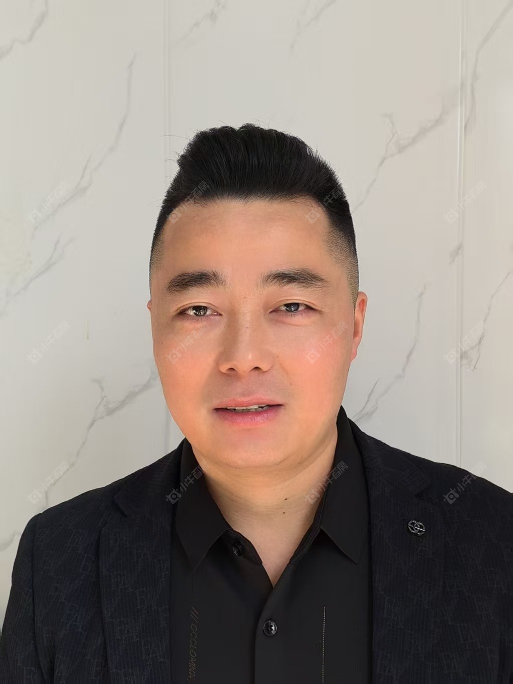 楼盘经纪人洪缘