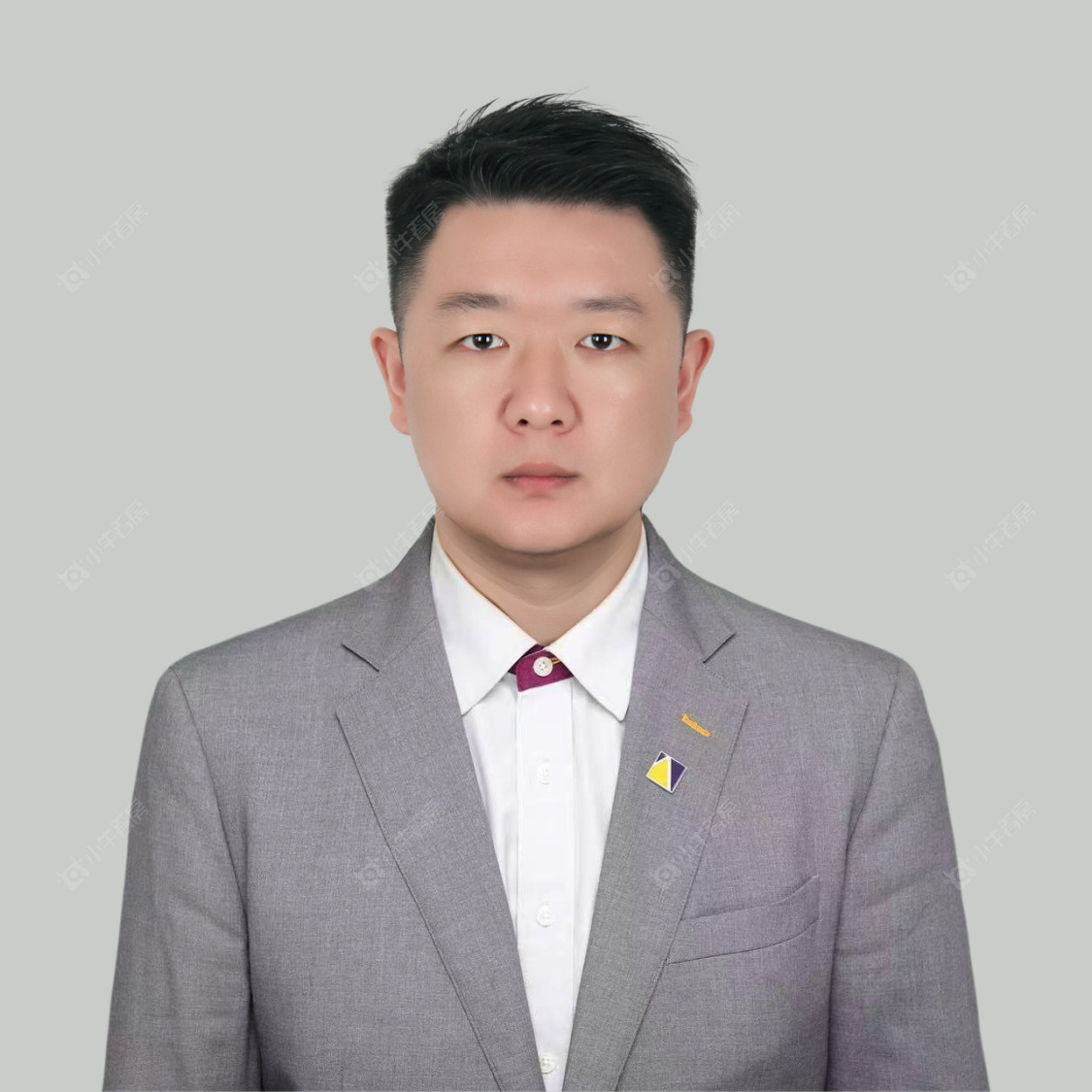 楼盘经纪人郑环球