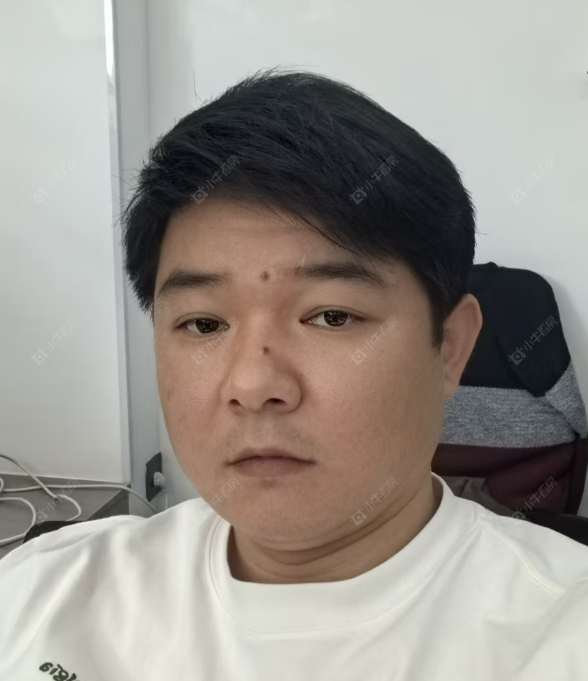 二手经纪人陶晟