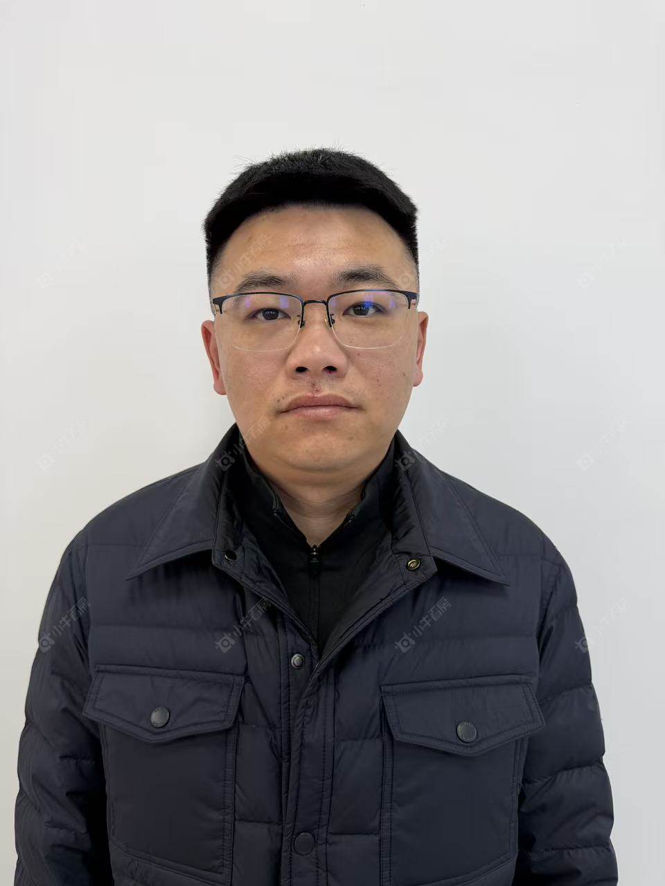 二手经纪人李得九