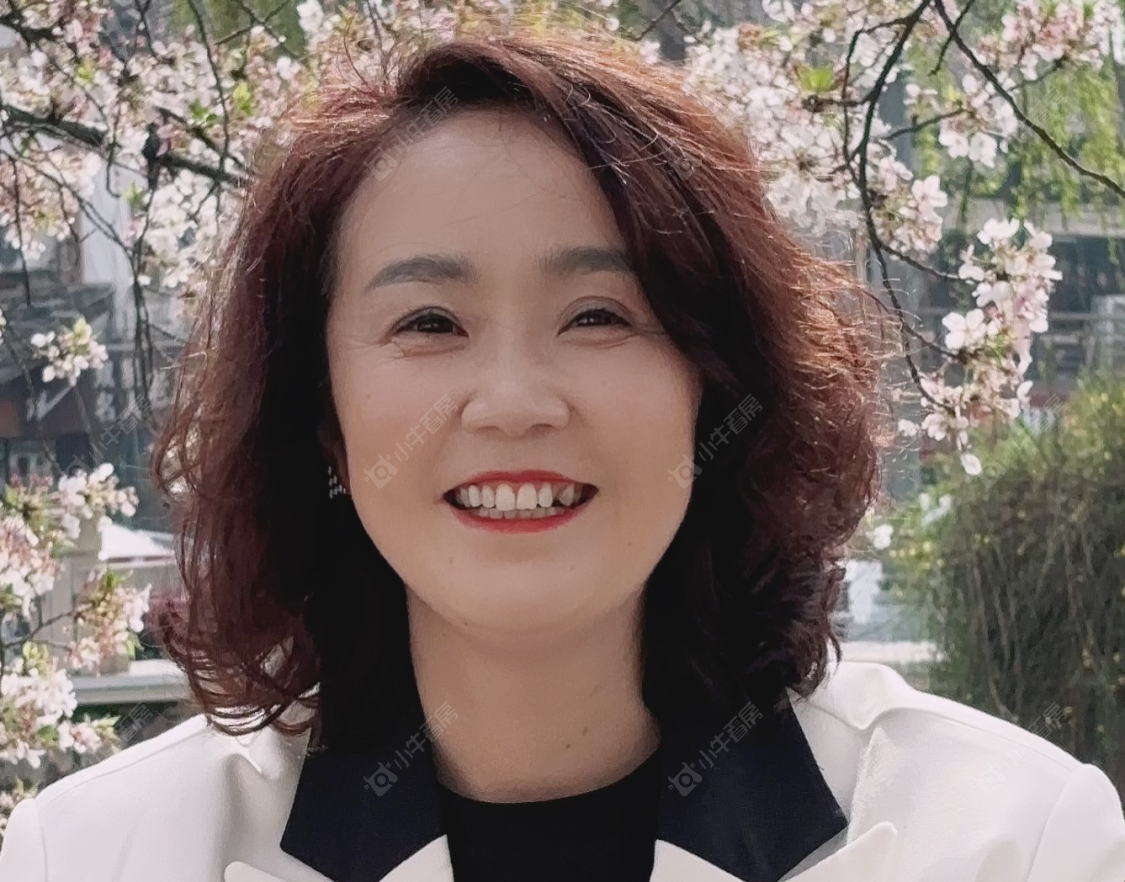 楼盘经纪人彭鸣芳