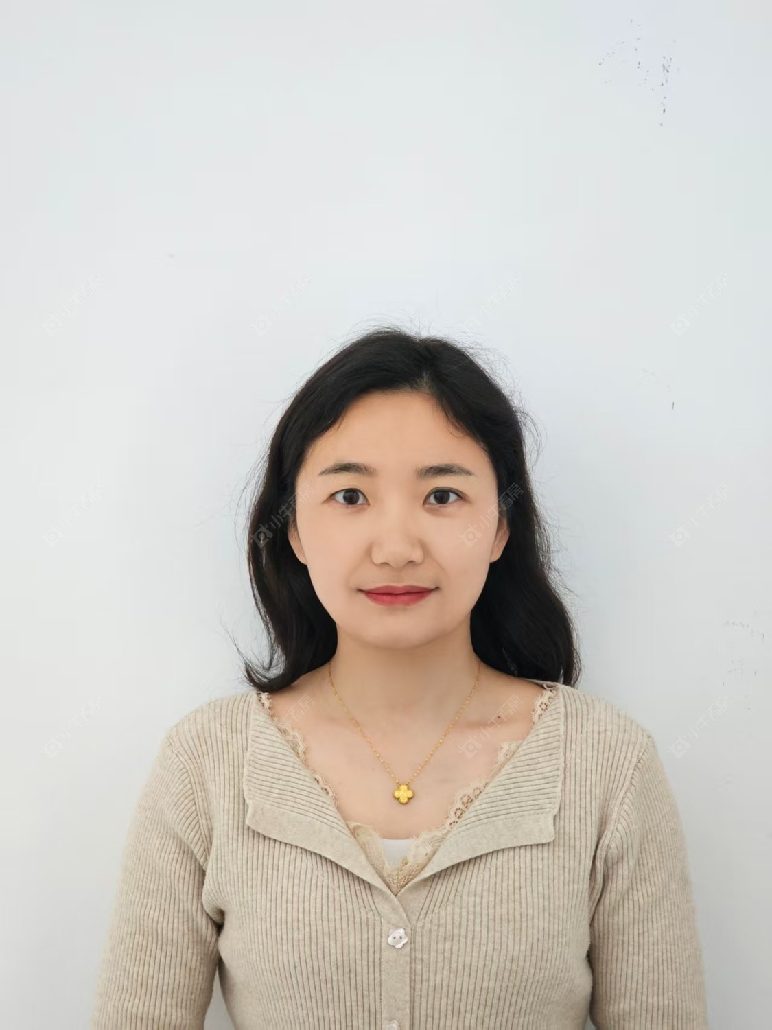 二手经纪人殷蓉