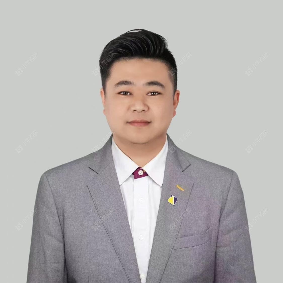 二手经纪人李超凡