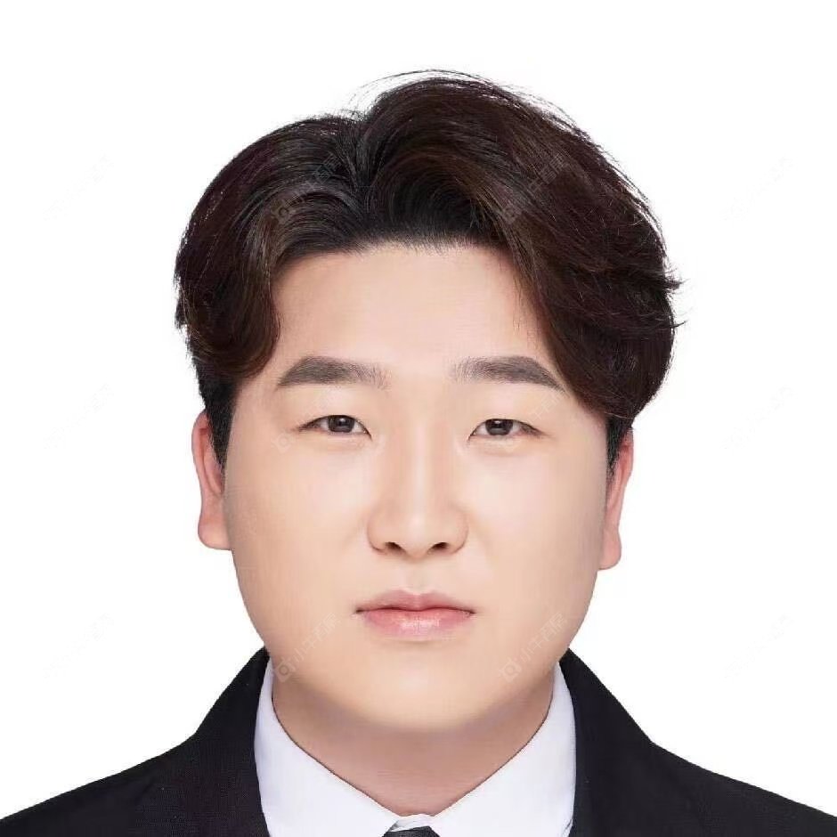 二手经纪人高德翔