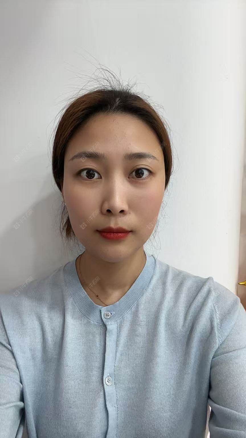 二手经纪人高洁婷